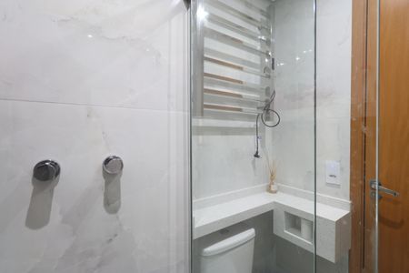 Apartamento à venda com 37m², 2 quartos e sem vagaBanheiro 