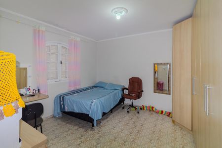 Casa à venda com 157m², 3 quartos e 2 vagasQuarto 2