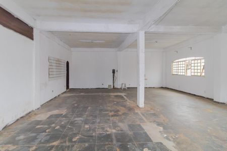 Casa à venda com 157m², 3 quartos e 2 vagasSalão de Festas