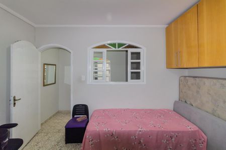 Casa à venda com 157m², 3 quartos e 2 vagasQuarto 1