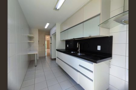 Apartamento à venda com 170m², 4 quartos e 2 vagasCozinha