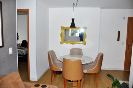 Apartamento à venda com 44m², 2 quartos e 1 vagaDetalhe - Sala e Sala de Jantar