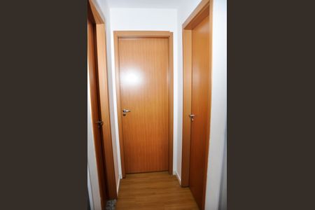 Apartamento à venda com 44m², 2 quartos e 1 vagaDetalhe - Corredor Quartos