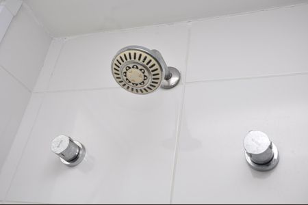 Apartamento à venda com 44m², 2 quartos e 1 vagaDetalhe - Banheiro Social