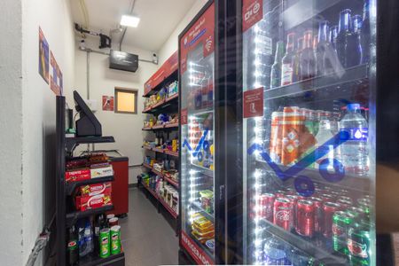 Apartamento à venda com 28m², 1 quarto e sem vagaÁrea comum - Mercadinho
