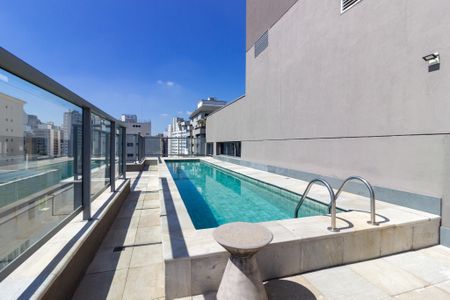 Apartamento à venda com 28m², 1 quarto e sem vagaÁrea comum - Piscina