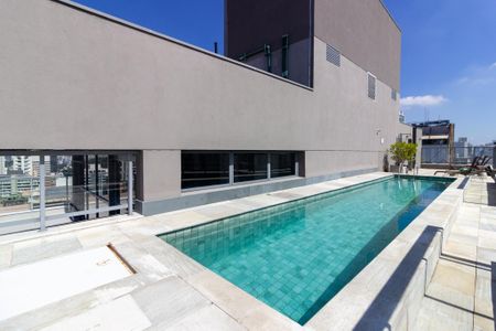 Apartamento à venda com 28m², 1 quarto e sem vagaÁrea comum - Piscina