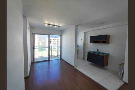 Apartamento à venda com 50m², 2 quartos e 1 vaga Apartamento à venda com 50m², 2 quartos e 1 vagaSala