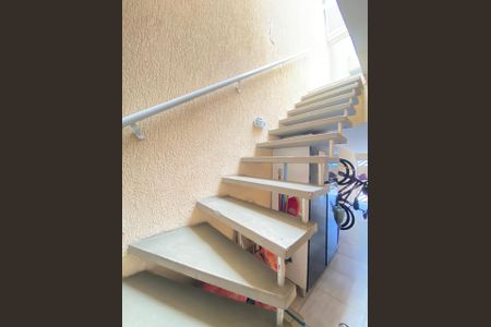 Casa à venda com 114m², 3 quartos e 2 vagas