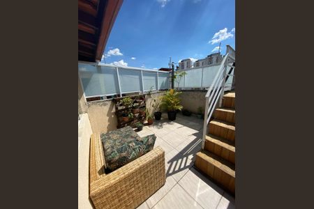 Casa à venda com 114m², 3 quartos e 2 vagas