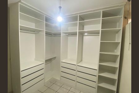 Casa para alugar com 360m², 2 quartos e 4 vagasCloset