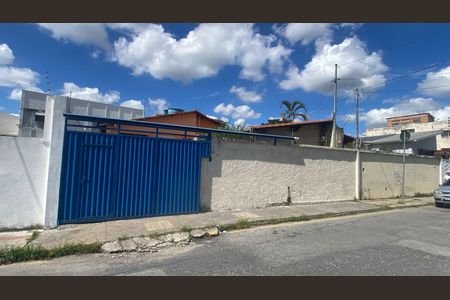 Casa para alugar com 360m², 2 quartos e 4 vagasÁrea externa