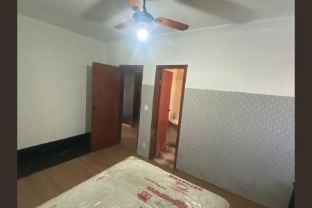 Quarto de casa para alugar com 2 quartos, 360m² em Centro, Betim