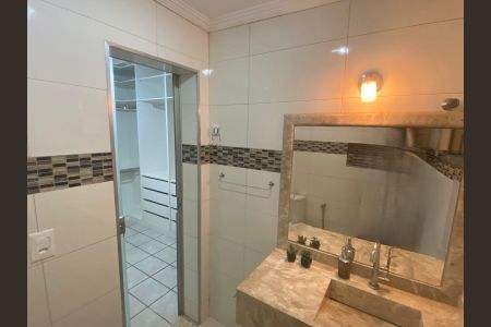 Casa para alugar com 360m², 2 quartos e 4 vagasBanheiro