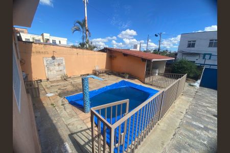 Casa para alugar com 360m², 2 quartos e 4 vagasÁrea externa