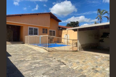 Casa para alugar com 360m², 2 quartos e 4 vagasÁrea externa