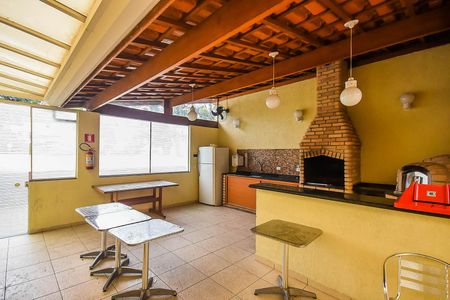 Apartamento à venda com 72m², 2 quartos e 1 vaga Apartamento à venda com 72m², 2 quartos e 1 vagaChurrasqueira