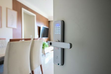 Fechadura Eletrônica de apartamento à venda com 2 quartos, 72m² em Jardim Monte Kemel, São Paulo