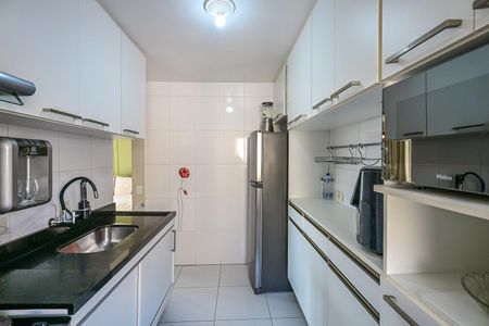 Apartamento à venda com 72m², 2 quartos e 1 vagaCozinha