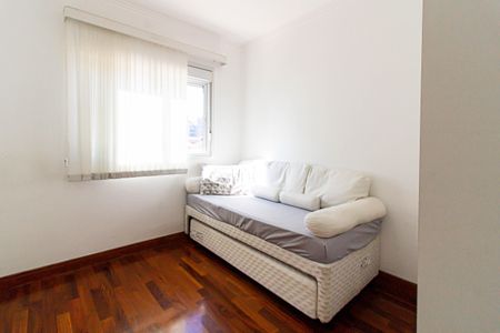 Apartamento para alugar com 126m², 3 quartos e 2 vagasQuarto 2