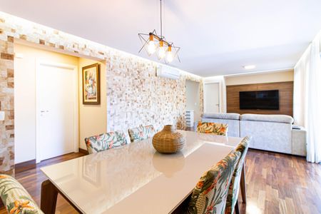 Sala de apartamento para alugar com 3 quartos, 126m² em Barra Funda, São Paulo