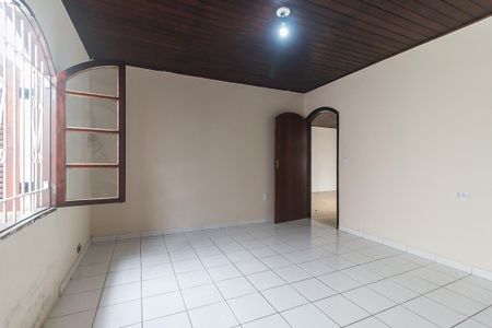 Casa para alugar com 300m², 4 quartos e 6 vagas Casa para alugar com 300m², 4 quartos e 6 vagasQuarto 3 - Suíte 1