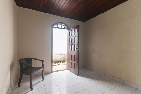 Casa para alugar com 300m², 4 quartos e 6 vagas Casa para alugar com 300m², 4 quartos e 6 vagasQuarto 2