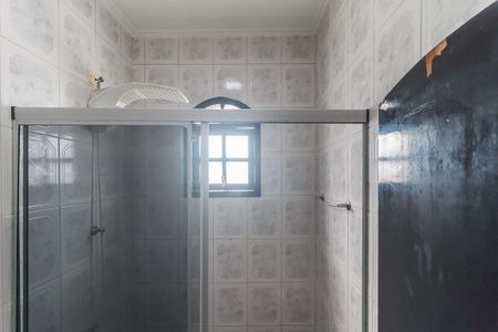 Casa para alugar com 300m², 4 quartos e 6 vagas Casa para alugar com 300m², 4 quartos e 6 vagasBanheiro