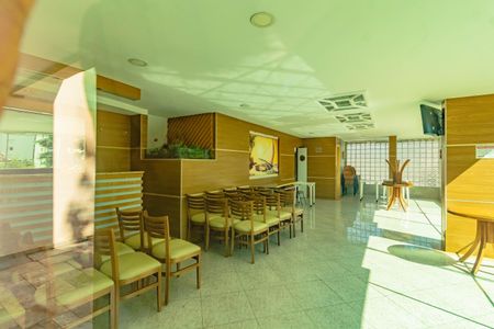 Apartamento à venda com 57m², 2 quartos e 1 vaga