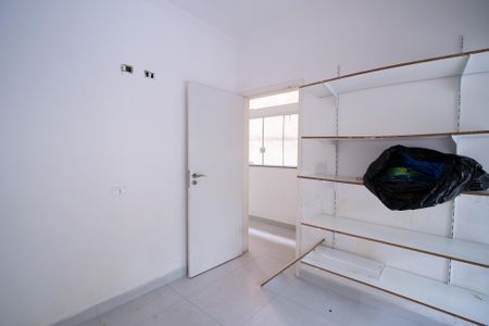 Casa à venda com 250m², 4 quartos e 2 vagasÁrea de Serviço
