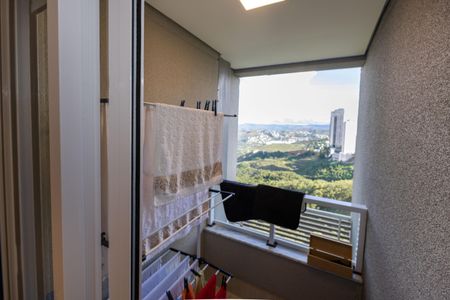 Apartamento à venda com 100m², 2 quartos e 1 vagaVaranda da Suíte 1