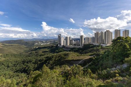 Apartamento à venda com 100m², 2 quartos e 1 vagaVista da Sala de TV