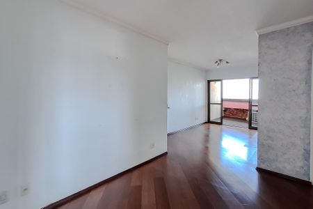 Apartamento à venda com 81m², 3 quartos e 2 vagas Apartamento à venda com 81m², 3 quartos e 2 vagasSala