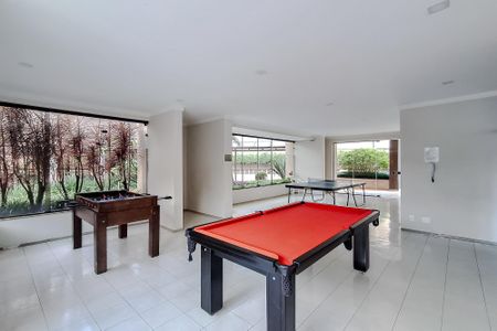 Apartamento à venda com 81m², 3 quartos e 2 vagas Apartamento à venda com 81m², 3 quartos e 2 vagasSala de Jogos