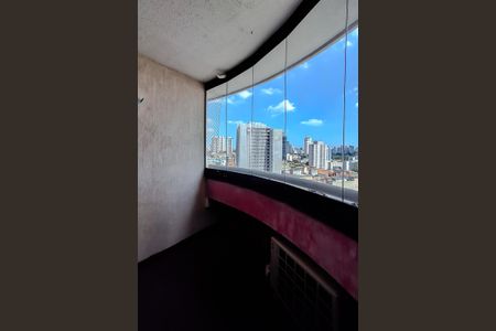 Apartamento à venda com 81m², 3 quartos e 2 vagas Apartamento à venda com 81m², 3 quartos e 2 vagasVaranda da Sala