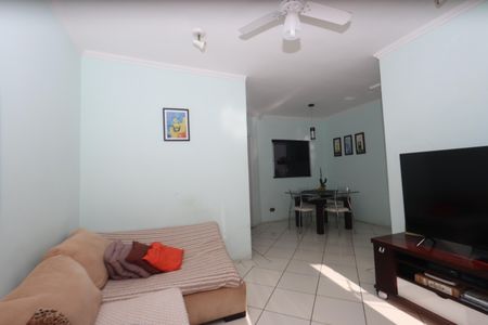 Casa de condomínio à venda com 126m², 3 quartos e 2 vagasSala