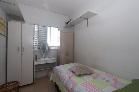Casa de condomínio à venda com 126m², 3 quartos e 2 vagasQuarto 3