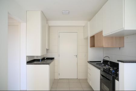 Apartamento para alugar com 34m², 2 quartos e sem vaga Apartamento para alugar com 34m², 2 quartos e sem vagaCozinha/Área de Serviço