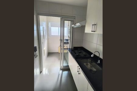 Cozinha de apartamento para alugar com 2 quartos, 56m² em Lauzane Paulista, São Paulo