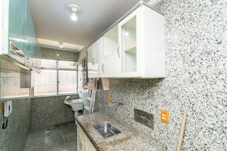 Apartamento à venda com 48m², 2 quartos e sem vagaCozinha
