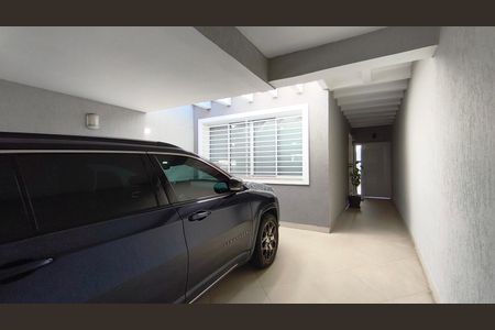 Casa à venda com 223m², 3 quartos e 2 vagasGaragem