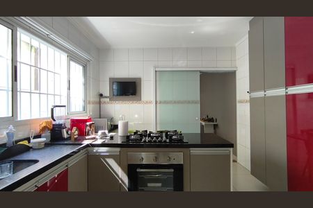 Casa à venda com 223m², 3 quartos e 2 vagasCozinha