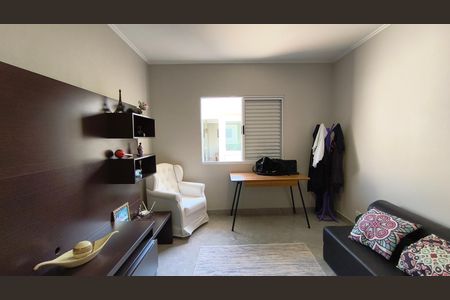 Casa à venda com 223m², 3 quartos e 2 vagasSuíte 3