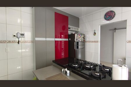 Casa à venda com 223m², 3 quartos e 2 vagasCozinha