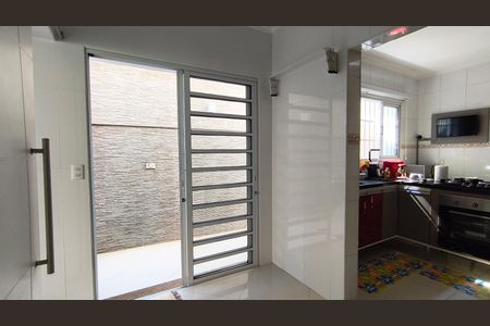 Casa à venda com 223m², 3 quartos e 2 vagasÁrea de Serviço