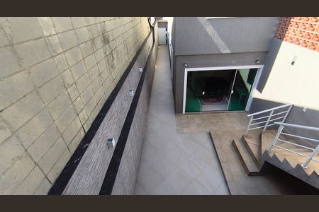 Casa à venda com 223m², 3 quartos e 2 vagasQuintal