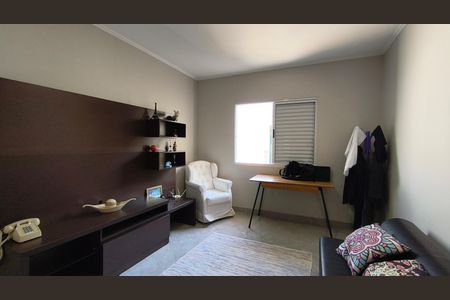 Casa à venda com 223m², 3 quartos e 2 vagasSuíte 3