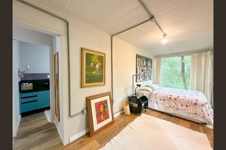 Casa para alugar com 300m², 1 quarto e 3 vagasSuíte 