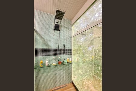 Casa para alugar com 300m², 1 quarto e 3 vagasBanheiro da Suíte