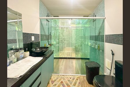 Casa para alugar com 300m², 1 quarto e 3 vagasBanheiro da Suíte